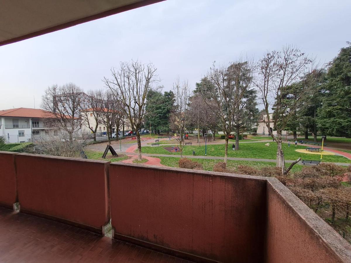 Appartamento La Finestra Sul Parco ダルミネ エクステリア 写真